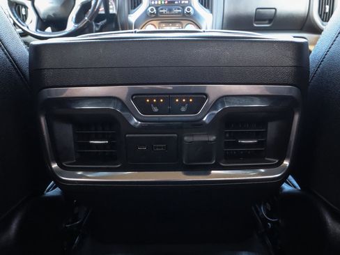 Used 2019 Chevrolet Silverado 1500 LTZ image 30