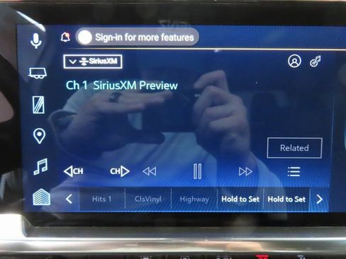 Used 2025 Chevrolet Silverado 1500 RST w/ Z71 Off-Road Package image 16