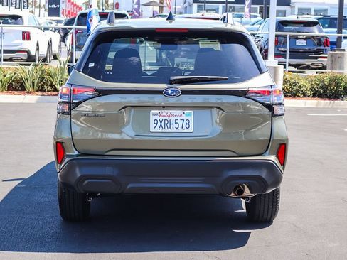 Used 2026 Subaru Forester Premium AWD/4WD image 6