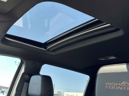 Certified 2024 Chevrolet Silverado 1500 High Country w/ High Country Premium Package image 9