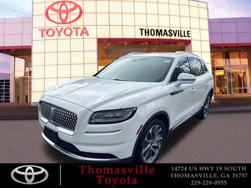Used 2023 Lincoln Nautilus Reserve FWD image 1