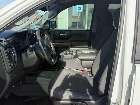 Used 2020 Chevrolet Silverado 1500 LT w/ Texas Edition image 11