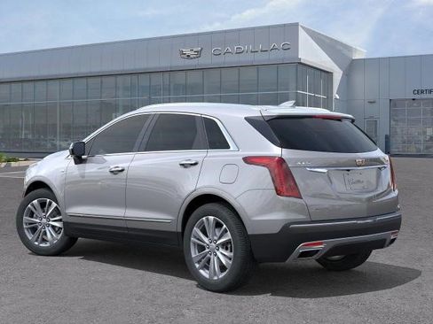Certified 2025 Cadillac XT5 Premium Luxury w/ LPO, Floor Liner Package AWD/4WD image 28