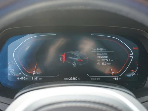Used 2022 BMW X5 sDrive40i w/ M Sport Package RWD image 17