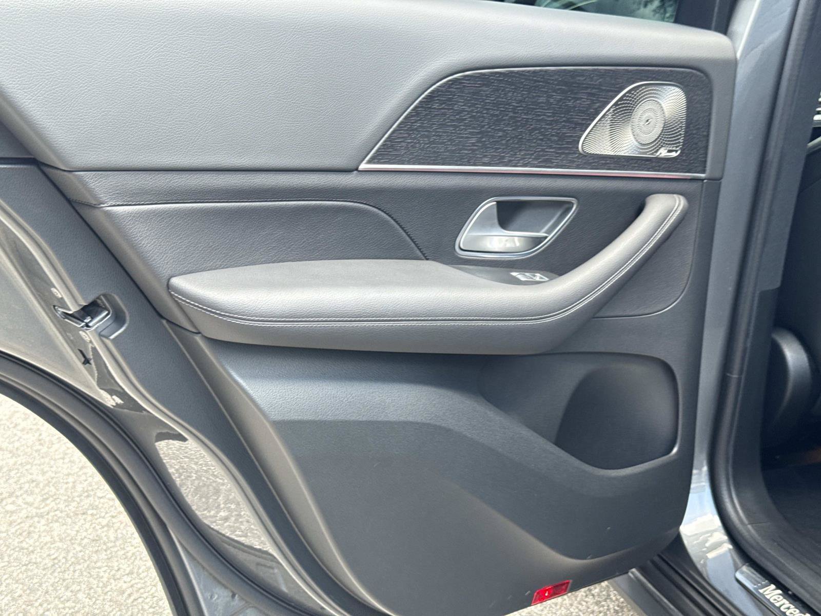 Certified 2025 Mercedes-Benz GLE 450 4MATIC image 13
