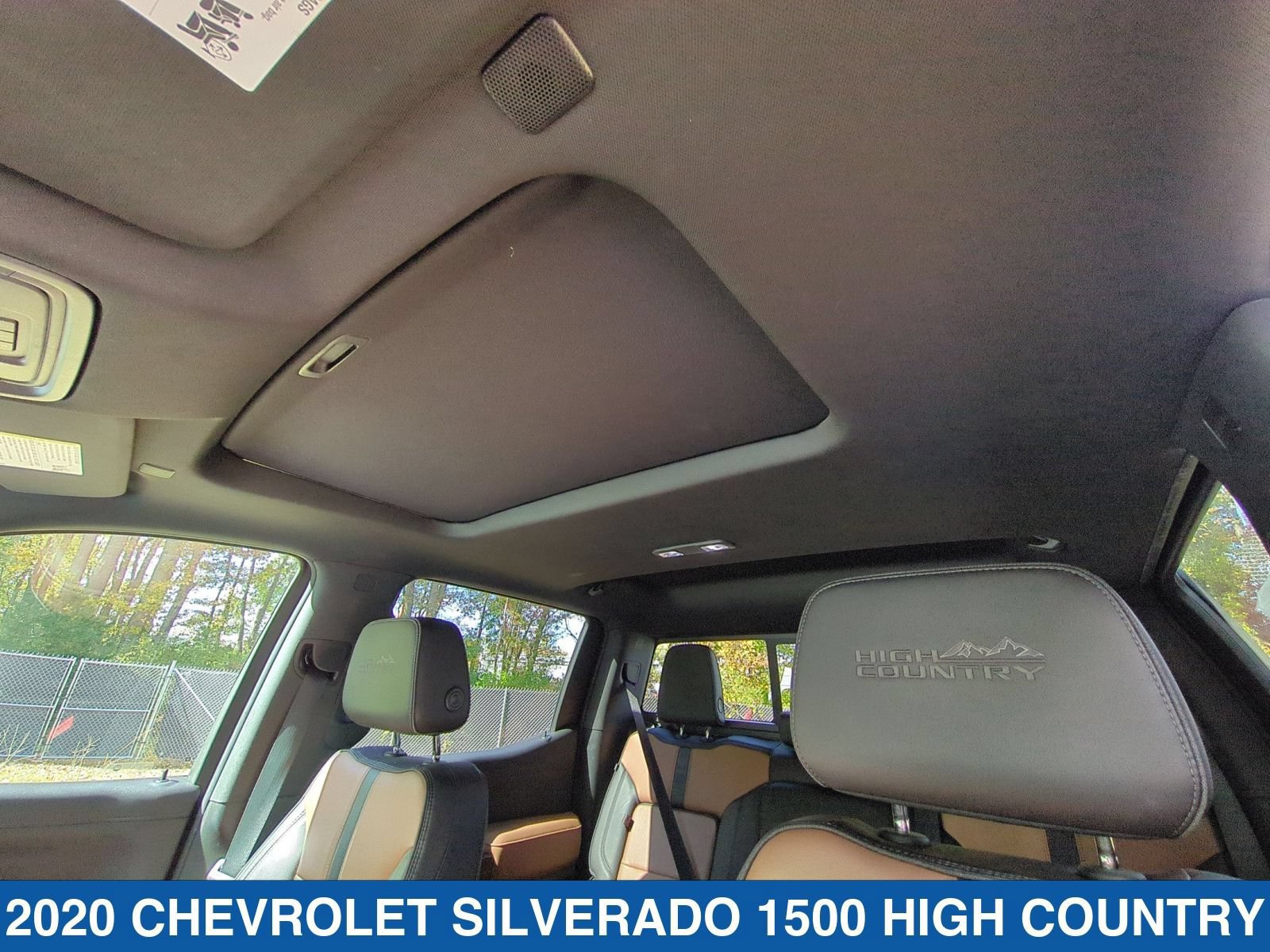 Used 2020 Chevrolet Silverado 1500 High Country w/ Technology Package AWD/4WD image 29