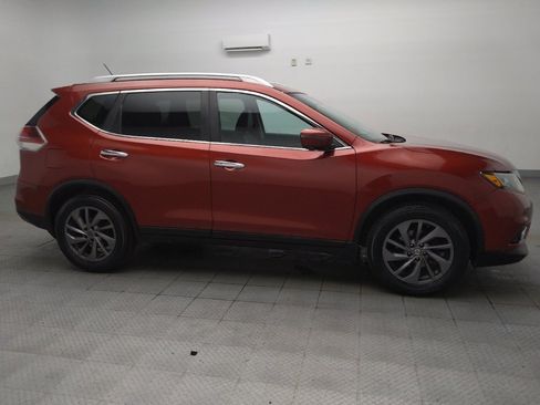 Used 2016 Nissan Rogue SL w/ SL Premium Package FWD image 11
