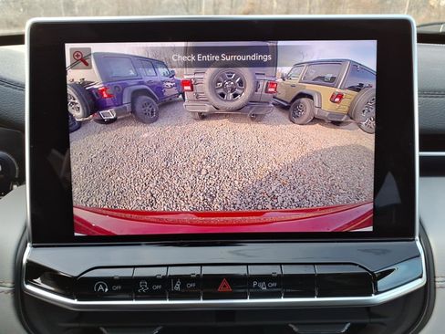 New 2026 Jeep Compass Limited w/ Sun, Sound & Navigation Group image 9