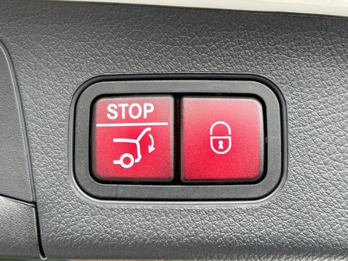 Certified 2026 Mercedes-Benz GLA 250 4MATIC image 25