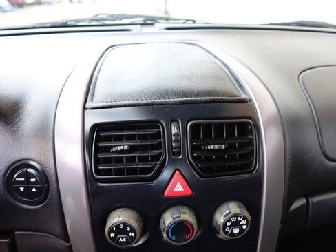 Used 2004 Pontiac GTO image 34