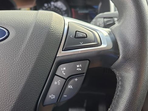 Used 2019 Ford Edge SEL w/ Equipment Group 201A FWD image 24