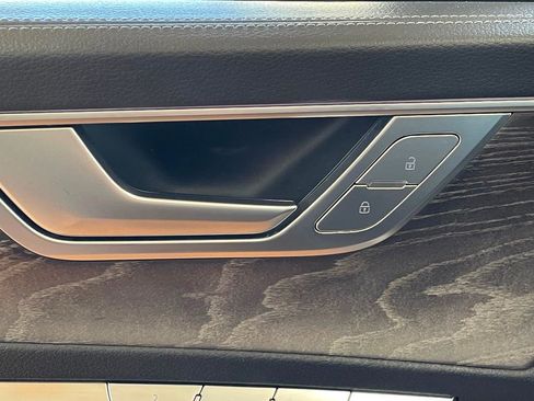 Used 2024 Audi A6 Premium Plus image 15