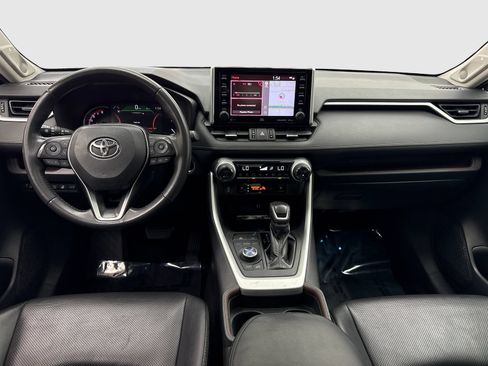 Used 2019 Toyota RAV4 Limited w/ Advanced Technology Package AWD/4WD image 20