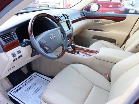 Used 2008 Lexus LS 460 RWD image 9