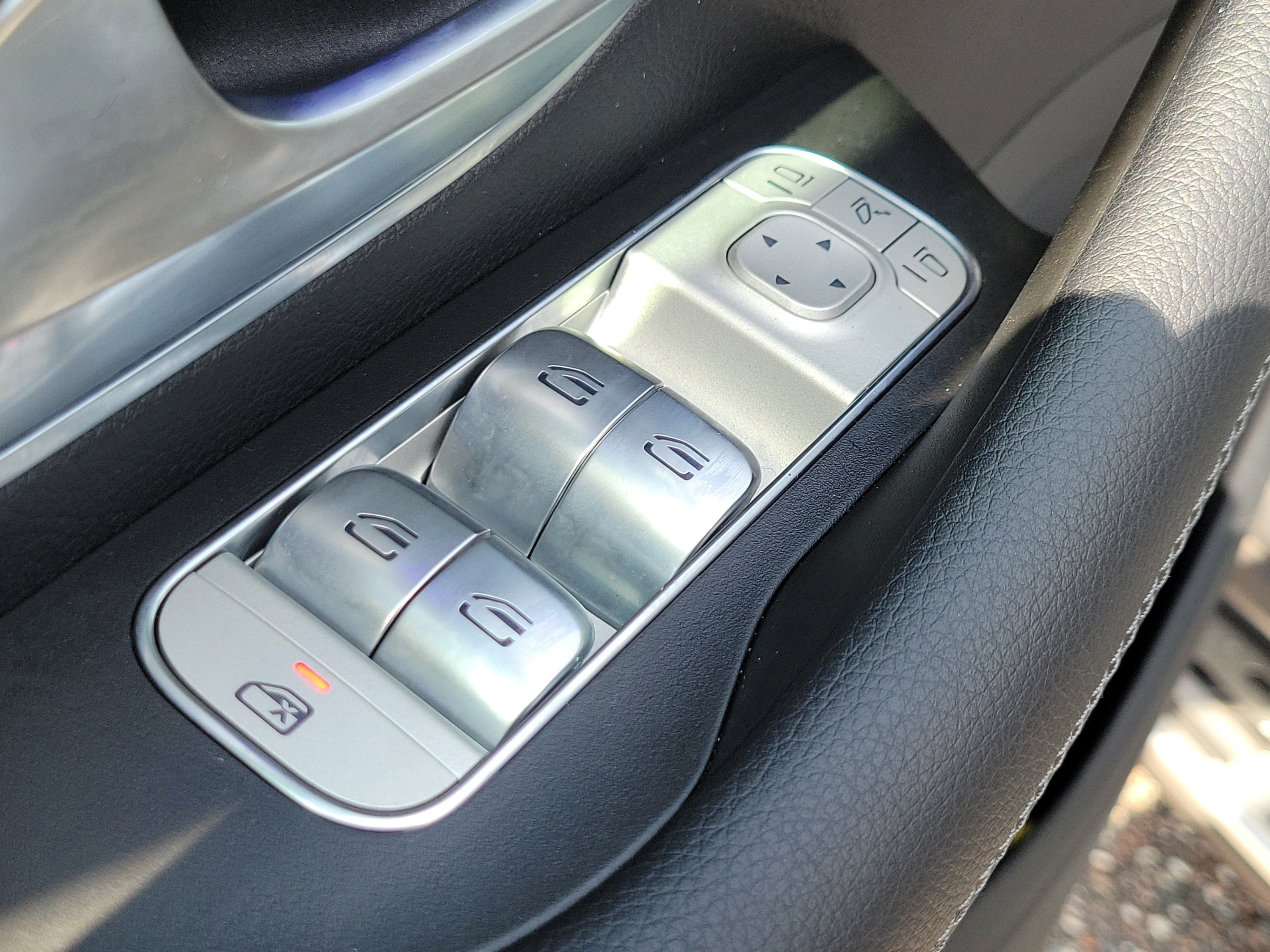Certified 2024 Mercedes-Benz GLS 450 4MATIC image 15