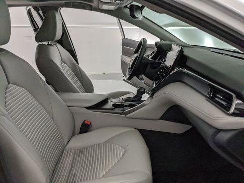 Used 2023 Toyota Camry SE w/ Audio Upgrade Package image 20
