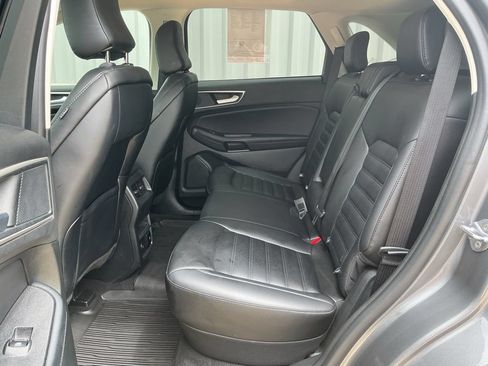 Used 2024 Ford Edge SEL w/ Convenience Package AWD/4WD image 16