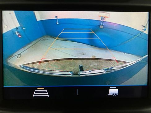 Used 2021 GMC Sierra 1500 Elevation image 25