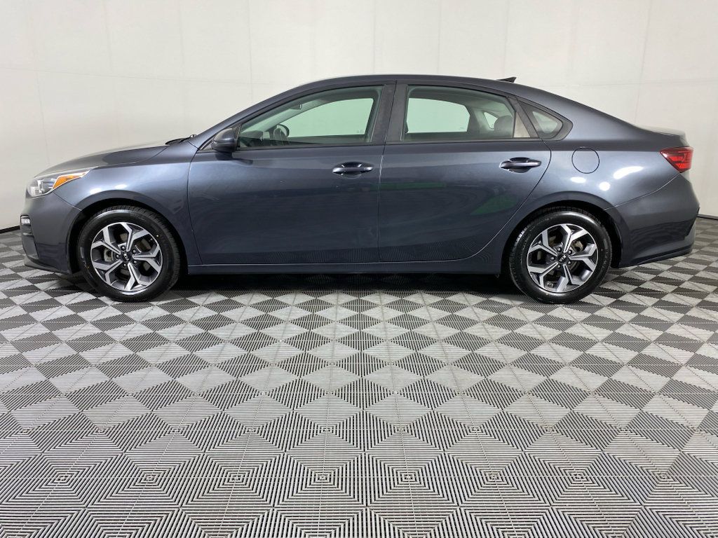 Used 2019 Kia Forte LXS FWD image 6