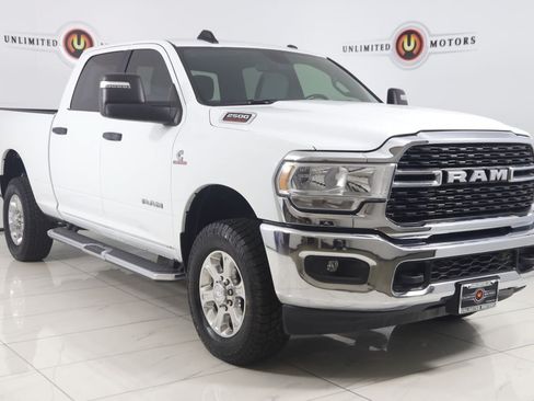 Used 2023 RAM 2500 Big Horn w/ Level 1 Equipment Group AWD/4WD image 17