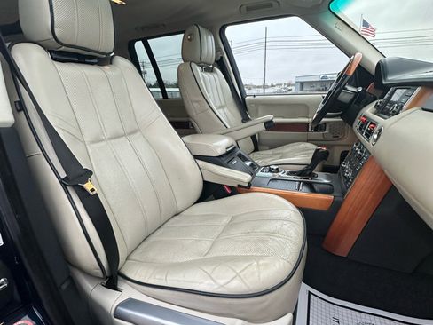 Used 2011 Land Rover Range Rover HSE LUX image 50