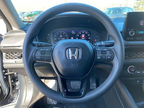 Used 2023 Honda Accord LX image 15