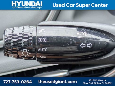 Used 2023 Hyundai Sonata SE w/ Preferred Accessory Package FWD image 27
