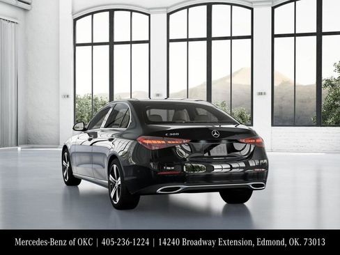 Used 2025 Mercedes-Benz C 300 Sedan image 27