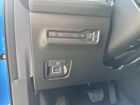 New 2026 Jeep Cherokee Limited AWD/4WD image 32