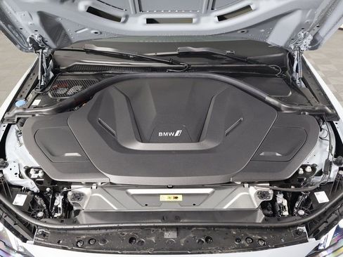 New 2026 BMW i4 eDrive40 w/ M Sport Package RWD image 9