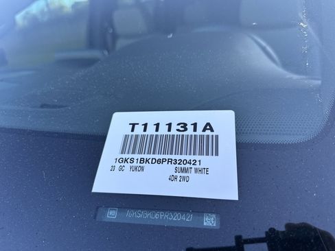 Used 2023 GMC Yukon SLT w/ SLT Premium Package RWD image 43