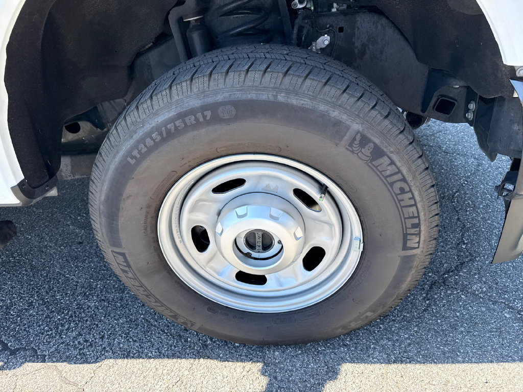 Used 2026 Ford F250 XL AWD/4WD image 12