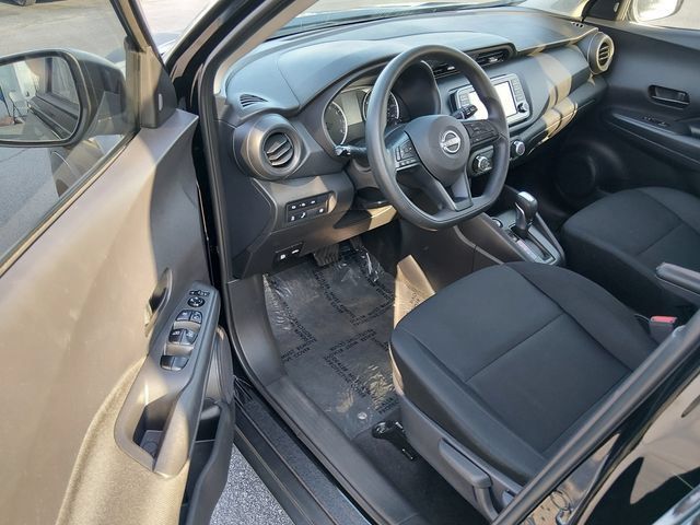 Certified 2023 Nissan Kicks S FWD image 9