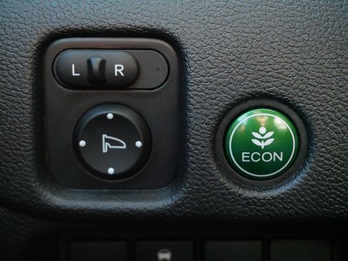 Certified 2025 Honda Ridgeline RTL image 28