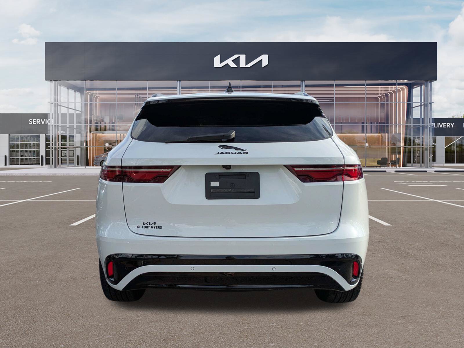 Used 2025 Jaguar F-PACE R-Dynamic S AWD/4WD image 5