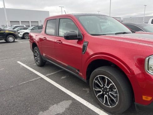 Used 2022 Ford Maverick Lariat w/ Lariat Luxury Package image 14