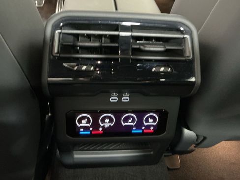 New 2026 BMW M5 w/ Executive Package image 29