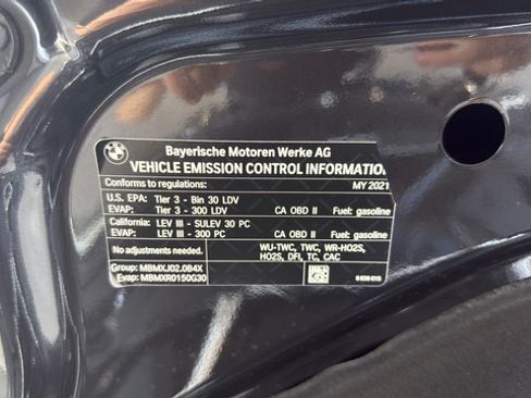 Used 2022 BMW 530i RWD image 28