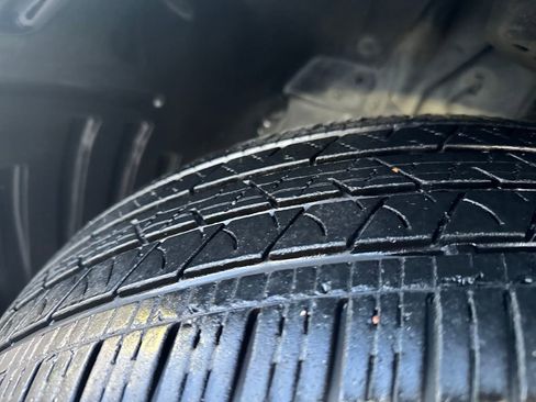 Used 2017 Honda Pilot Touring image 29