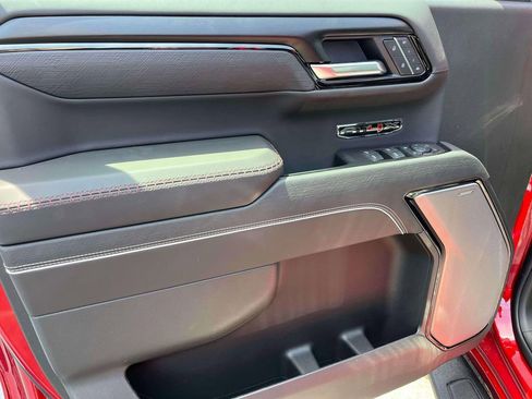 New 2026 GMC Sierra 1500 AT4X AWD/4WD image 18