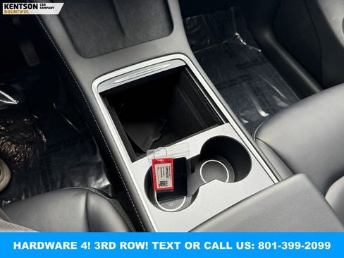 Used 2023 Tesla Model Y Long Range AWD/4WD image 21