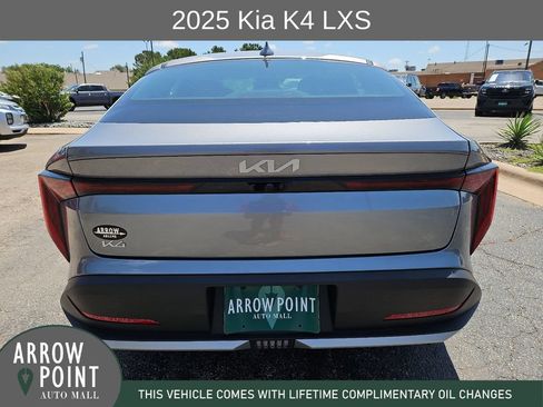 Used 2025 Kia K4 FWD image 10