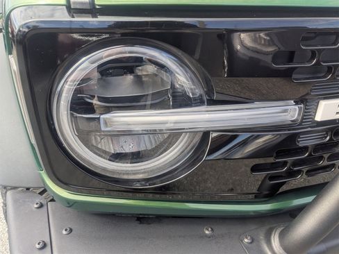 Used 2024 Ford Bronco Wildtrak image 10