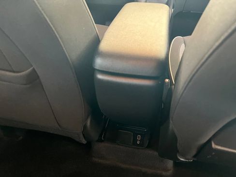Used 2023 Chevrolet TrailBlazer LT w/ Convenience Package FWD image 18