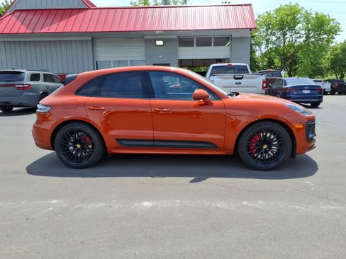 Used 2023 Porsche Macan GTS AWD/4WD image 6