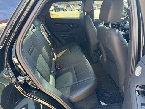 Used 2024 Land Rover Range Rover Evoque Dynamic SE image 19
