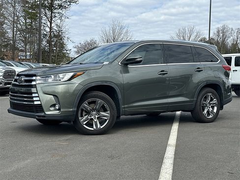 Used 2019 Toyota Highlander Limited Platinum image 1