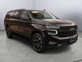 Used 2023 Chevrolet Suburban RST w/ Luxury Package video 1