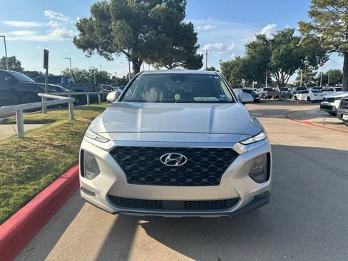 Used 2019 Hyundai Santa Fe SEL AWD/4WD image 2