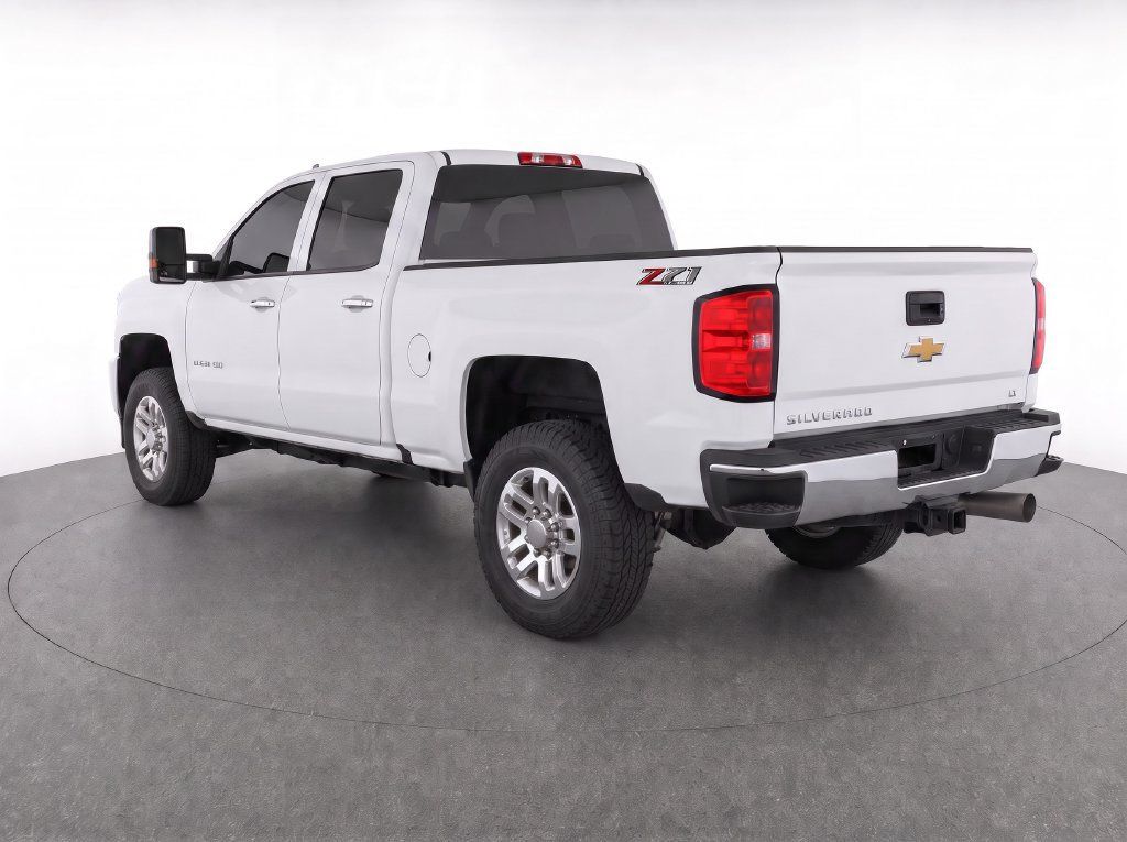 Used 2019 Chevrolet Silverado 3500 LT w/ LT Convenience Package AWD/4WD image 6